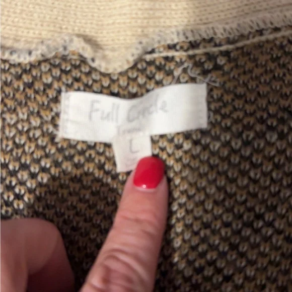 Chic Leopard Print Cardigan Sweater - Picture 2 of 2